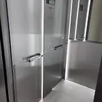 C Homes - & Lofts דירה