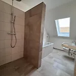C Homes - & Lofts דירה זלצגיטר